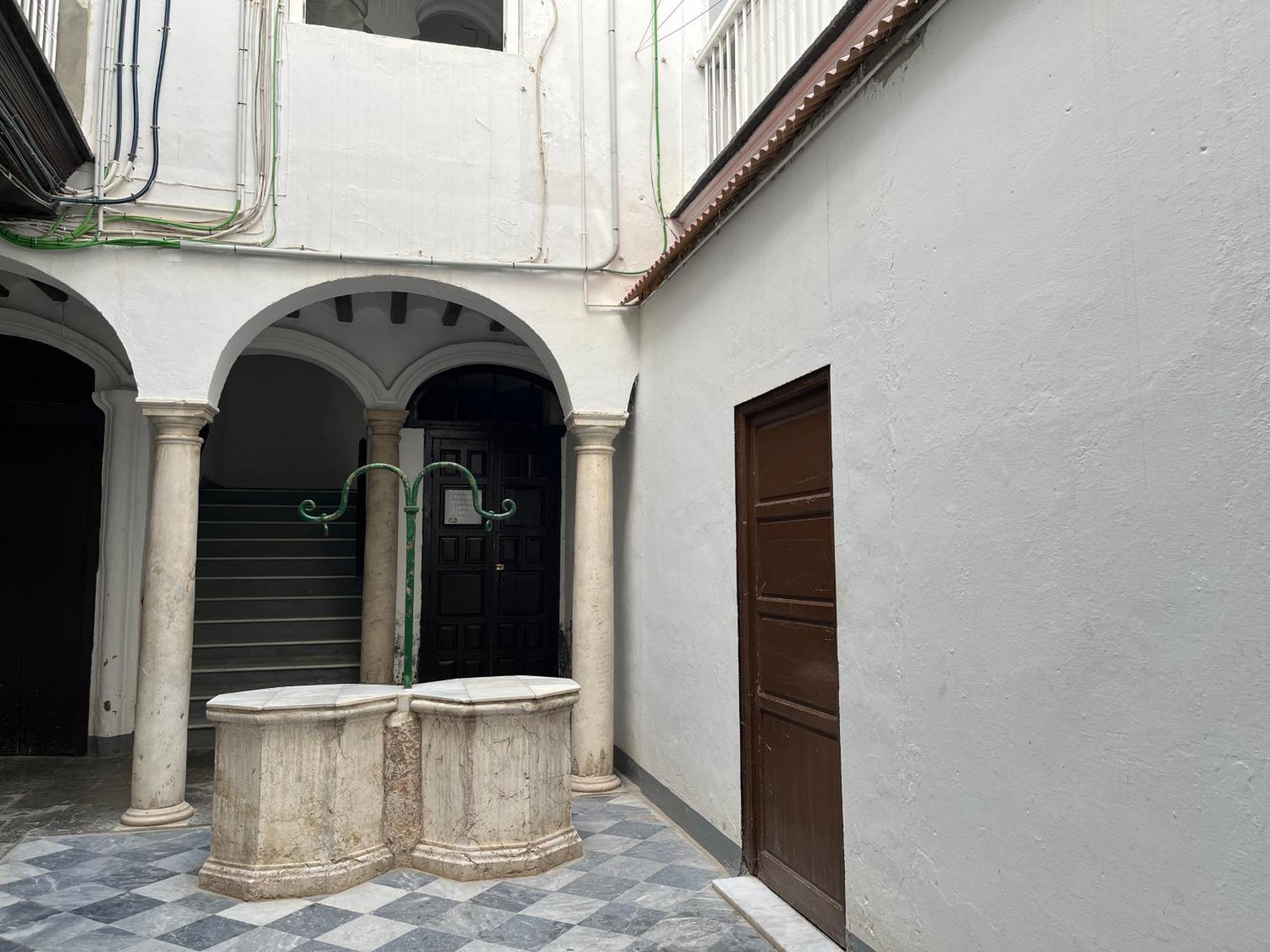 Libertad 9 Apartment Cadiz Bagian luar foto